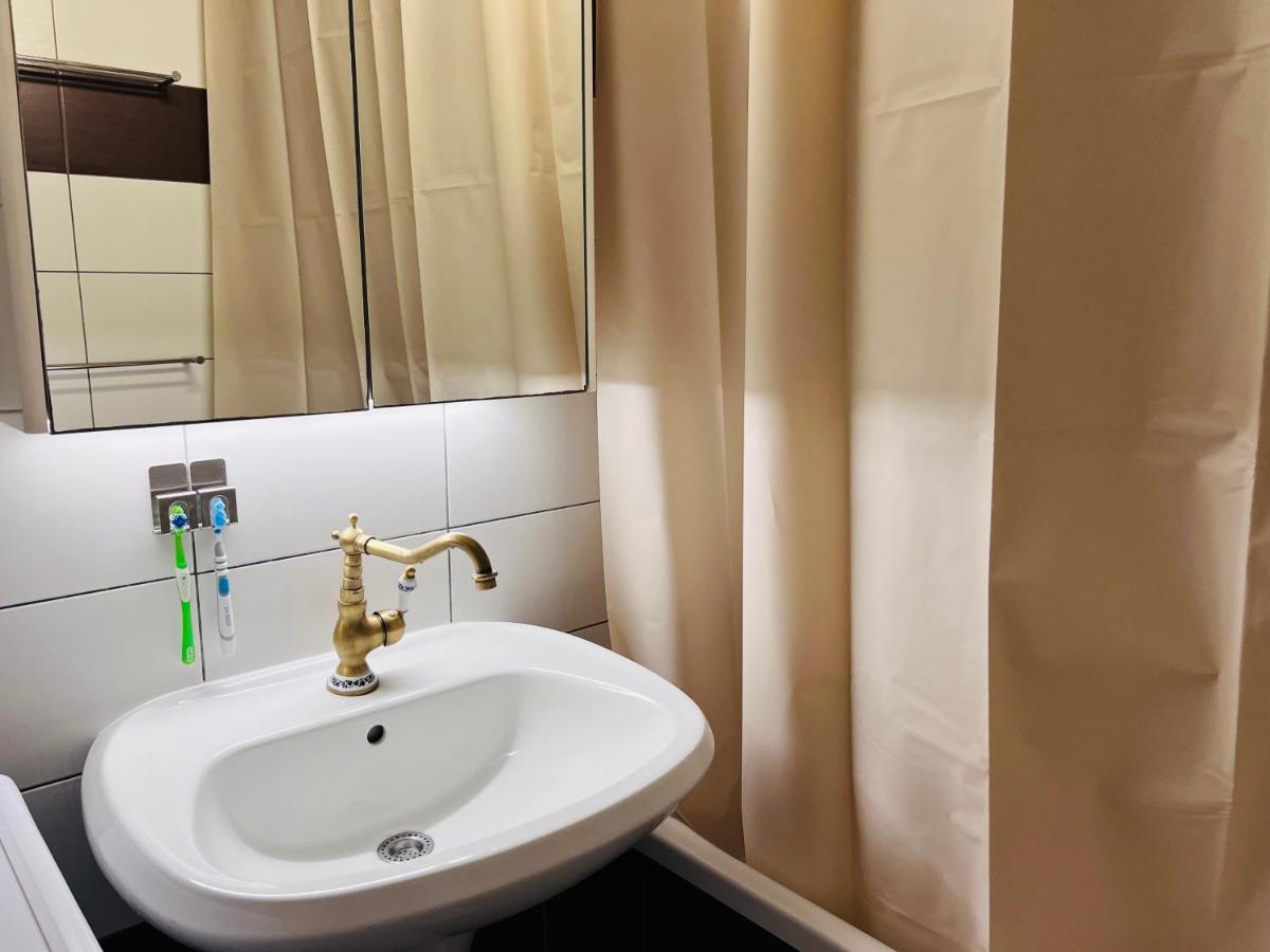 Apartment For Special Getaway Rose Пула Экстерьер фото