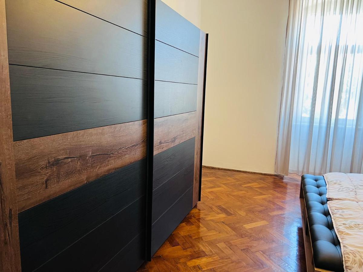 Apartment For Special Getaway Rose Пула Экстерьер фото